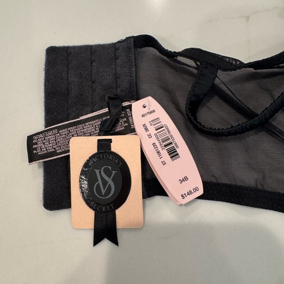 Victorias Secret Designer Bra 34B NWT - Picture 2 of 3